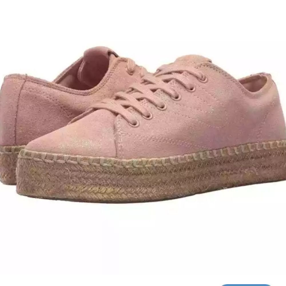 Tretorn Women's Eve2 Sneaker-Blush/Gold- New!!